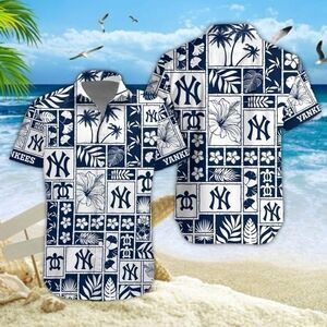 New York Yankees Hawaiian Shirt Men’s Medium Blue White Tropical Button Up Aloha